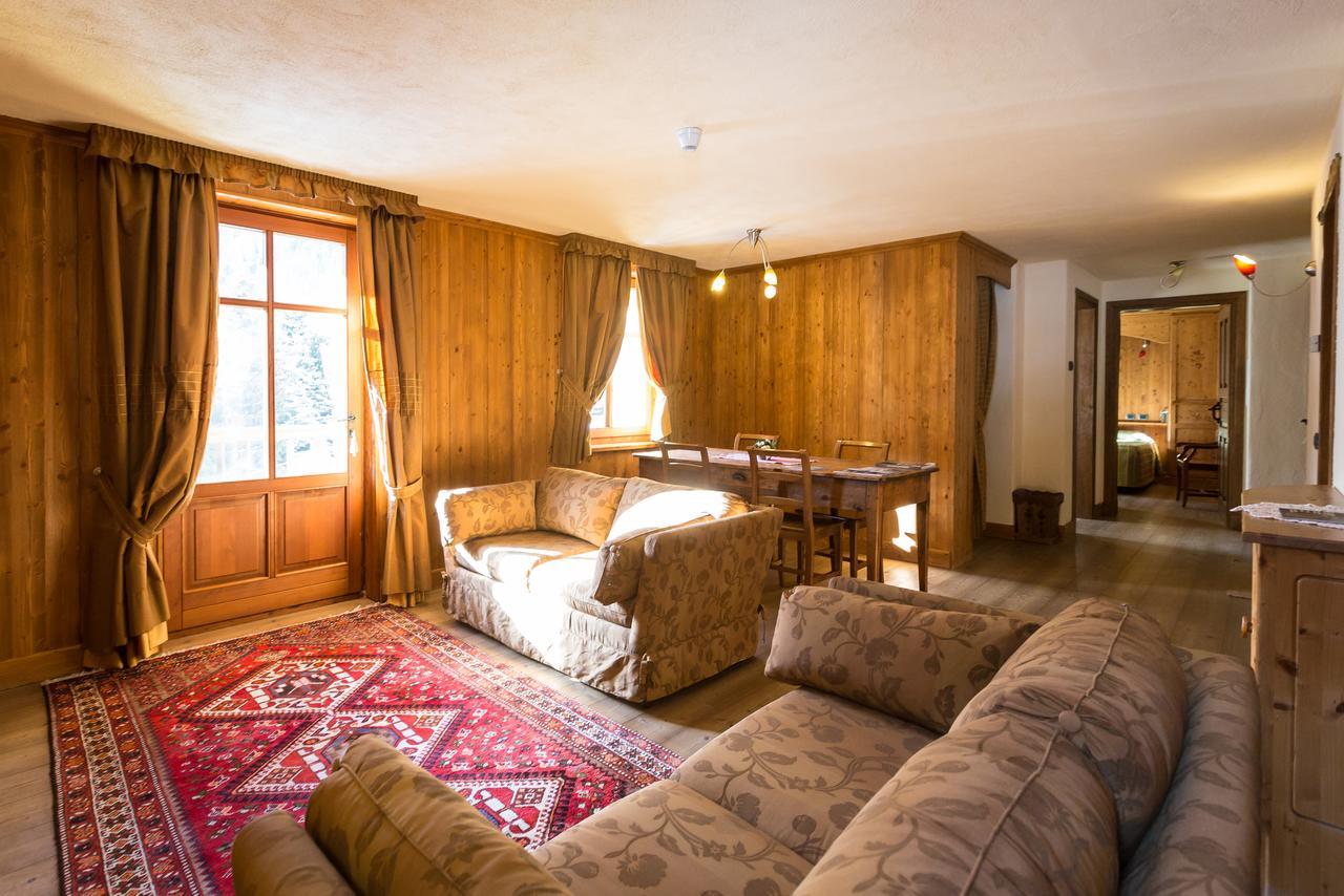 Hotel Lyshaus Gressoney-Saint-Jean Exterior photo