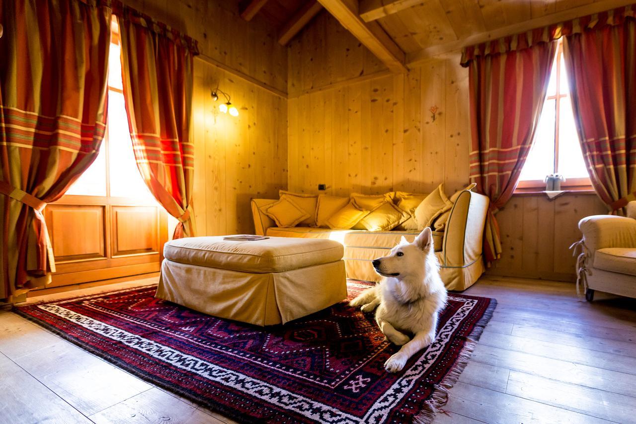Hotel Lyshaus Gressoney-Saint-Jean Exterior photo