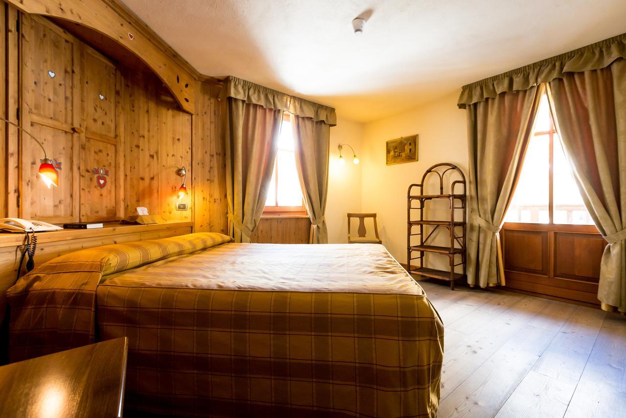 Hotel Lyshaus Gressoney-Saint-Jean Exterior photo