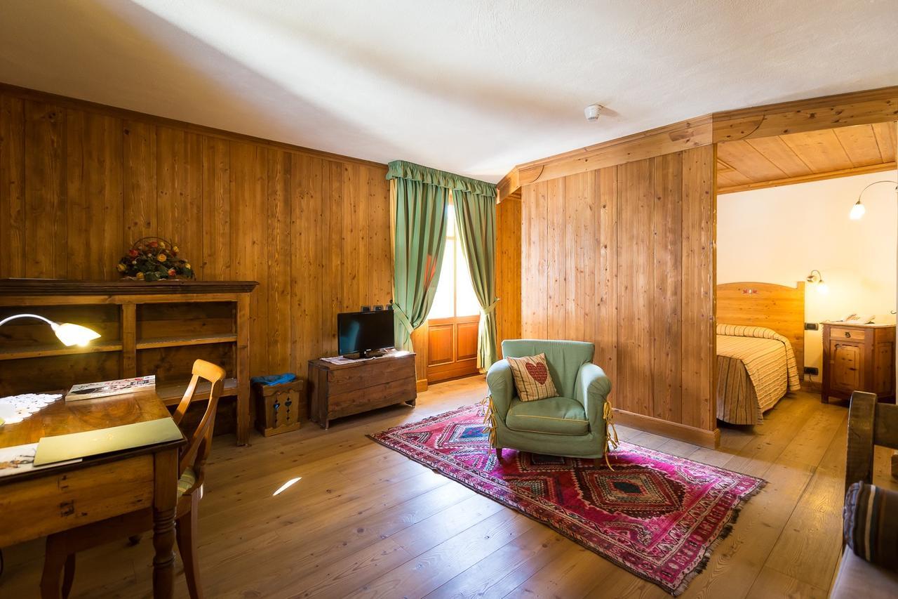 Hotel Lyshaus Gressoney-Saint-Jean Room photo