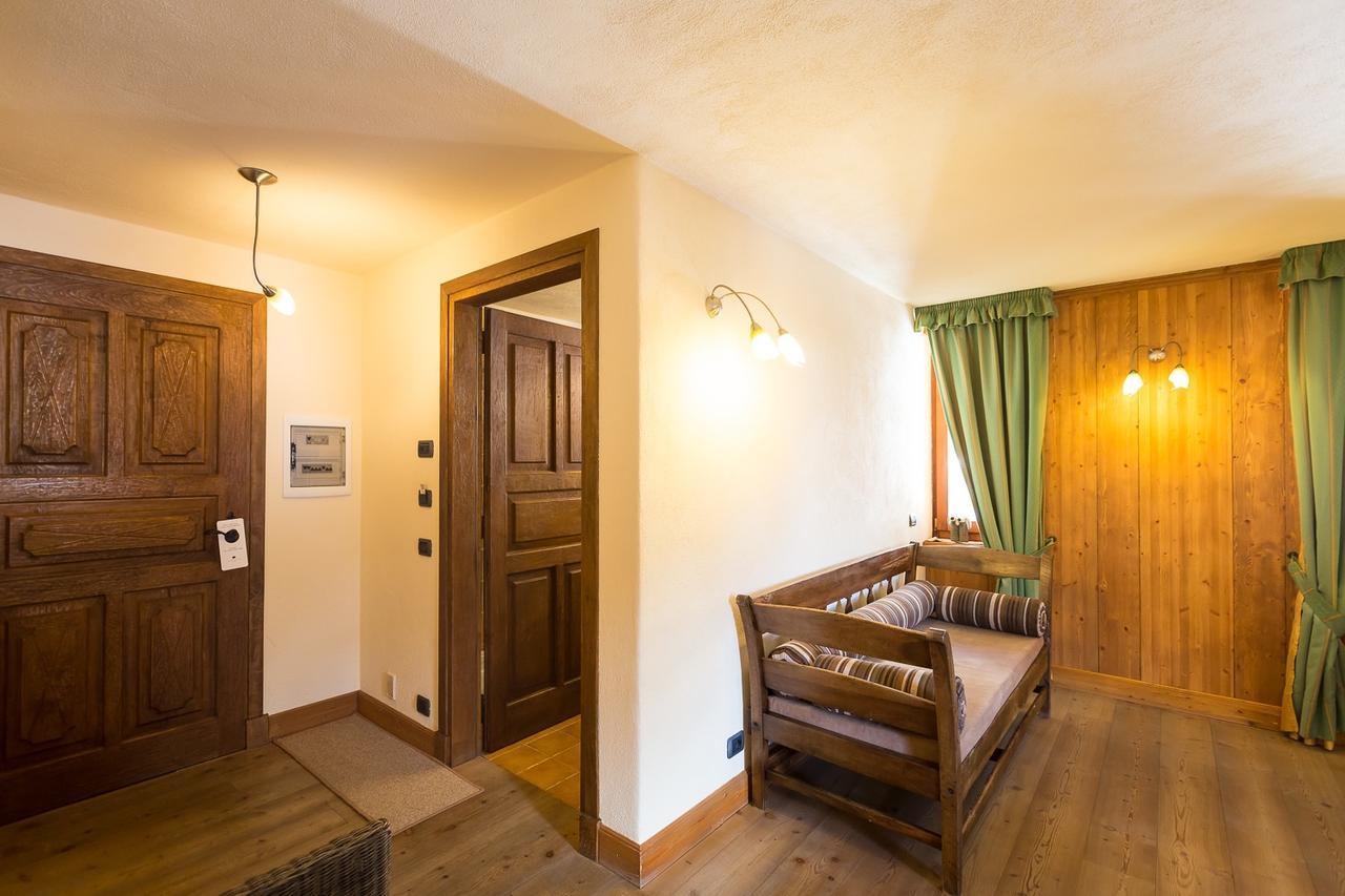 Hotel Lyshaus Gressoney-Saint-Jean Room photo