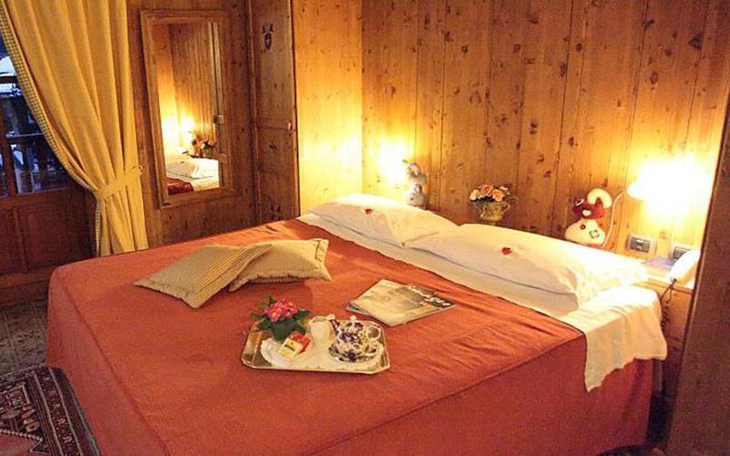 Hotel Lyshaus Gressoney-Saint-Jean Exterior photo